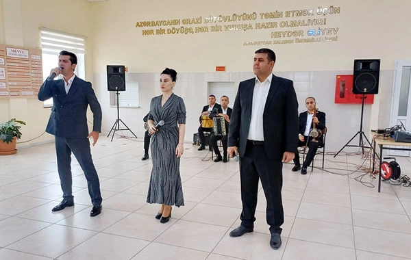 Azərbaycan Ordusunda Müstəqilliyin Bərpası Günü qeyd olunub