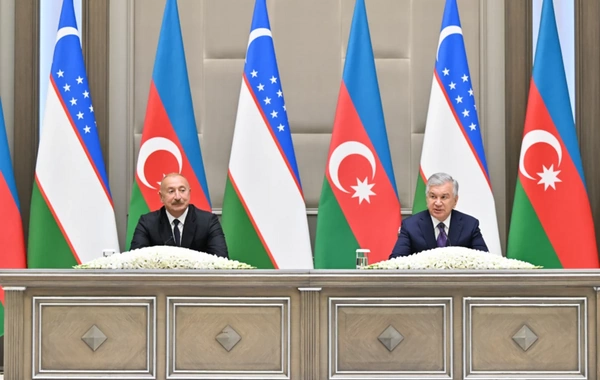 Azərbaycan və Özbəkistan prezidentləri mətbuata bəyanatlarla çıxış ediblər