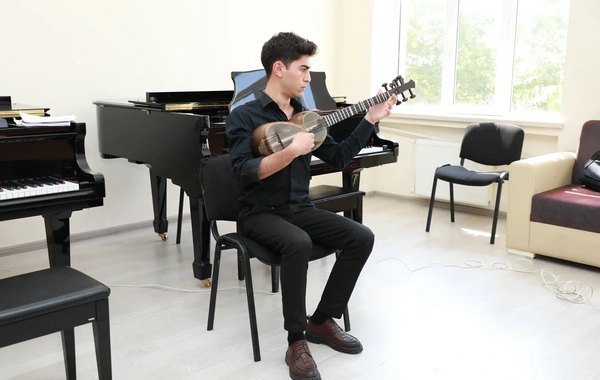 DİM magistratura səviyyəsi üzrə qabiliyyət imtahanları keçirir