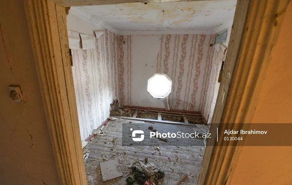 Sumqayıtın İnşaatçılar qəsəbəsində yerləşən baxımsız mədəniyyət evi