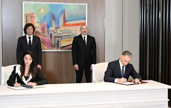 İlham Əliyevin Gürcüstanın Baş naziri ilə görüşü olub