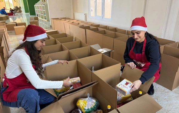 По инициативе Лейлы Алиевой малообеспеченным семьям вручены праздничные подарки