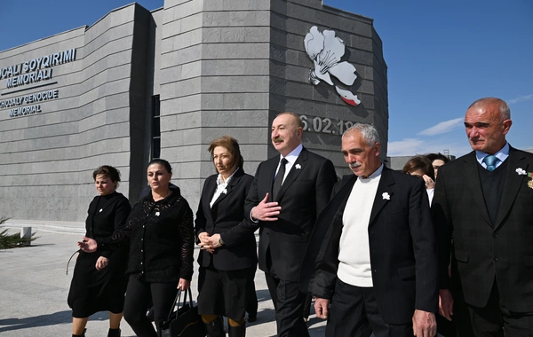 Prezident İlham Əliyev Xocalı Soyqırımı Memorialının açılışında iştirak edib