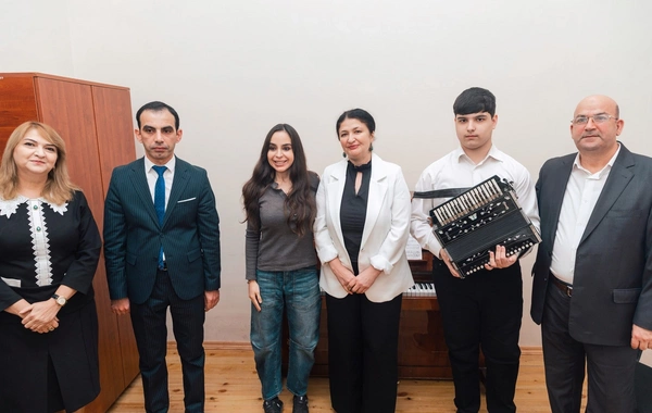 Leyla Əliyeva Mingəçevirdə şəhid ailəsini ziyarət edib, bir sıra sosial müəssisələrlə tanış olub