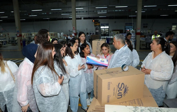 Azərsun Holdinq  Təmizlik Kağızları Fabrikinə mediatur keçirib