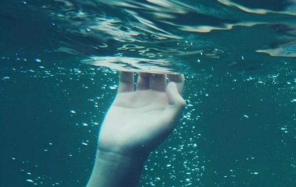 Ordubadda 61 yaşlı qadın hovuza düşərək ölüb