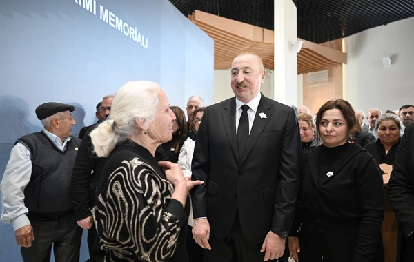 Prezident İlham Əliyev Xocalı Soyqırımı Memorialının açılışında iştirak edib