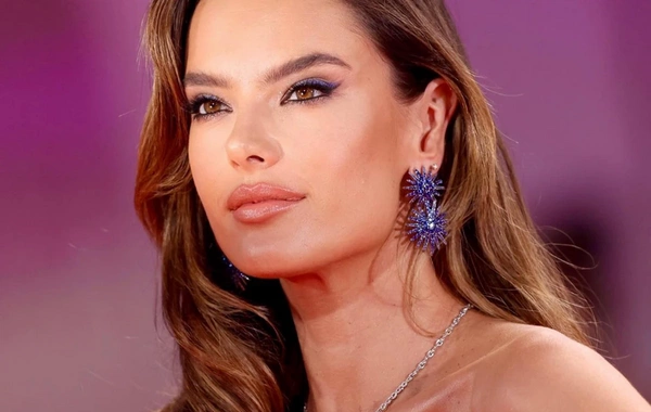 The secret of eternal beauty from Victoria's Secret star Alessandra Ambrosio