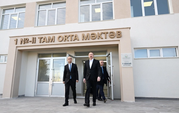 Здание полной средней школы номер 1 в поселке Кяркиджахан сдано в пользование после капитального ремонта