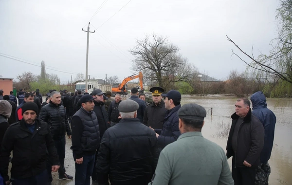 Xaçmazda aramsız yağan leysan nəticəsində 537 evi su basıb