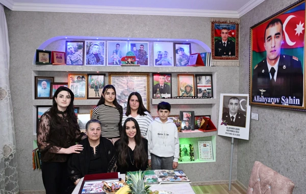 Leyla Əliyeva Vətən Müharibəsi Qəhrəmanı Şahin Allahyarovun ailəsini ziyarət edib