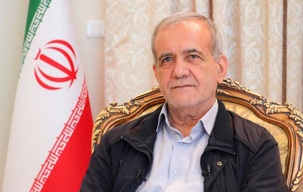 Məsud Pezeşkian: "ECO-ya üzv ölkələr azad ticarət zonasının yaradılmasına hədəflənməlidir"
