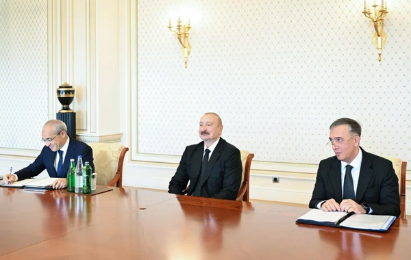 Prezident İlham Əliyev bir sıra beynəlxalq qurumların rəhbər şəxslərini qəbul edib