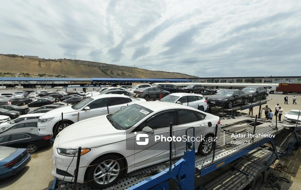 Xaricdən avtomobil gətirmək istəyənlərin NƏZƏRİNƏ: Aldadıla bilərsiniz