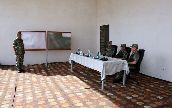 Zakir Həsənov Əlahiddə Ümumqoşun Ordunun döyüş hazırlığını yoxlayıb