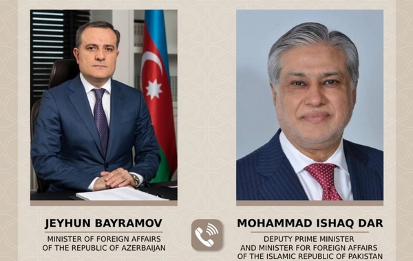 Ceyhun Bayramov və Pakistanın xarici işlər naziri Məhəmməd İshaq Dar arasında telefon danışığı baş tutub