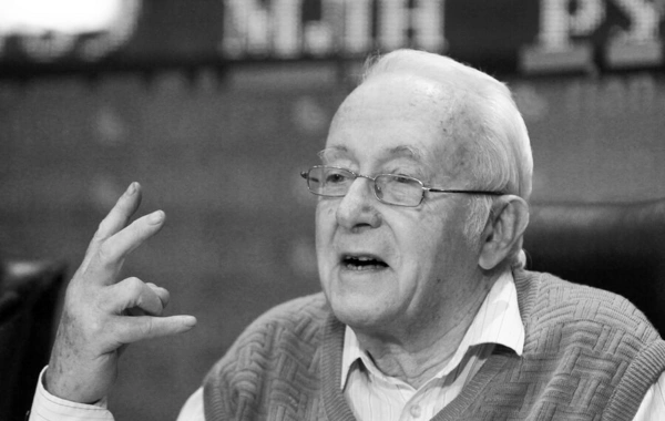 Putinin bioqrafı Roy Medvedev 101 yaşında vəfat edib