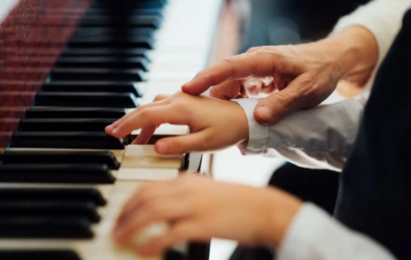 Musiqi məktəblərinə ixtisas seçimi hansı tarixdə olacaq? -  RƏSMİ