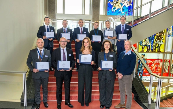 SOCAR və "Uniper" qlobal qaz bazarlarının inkişaf perspektivlərini müzakirə edib