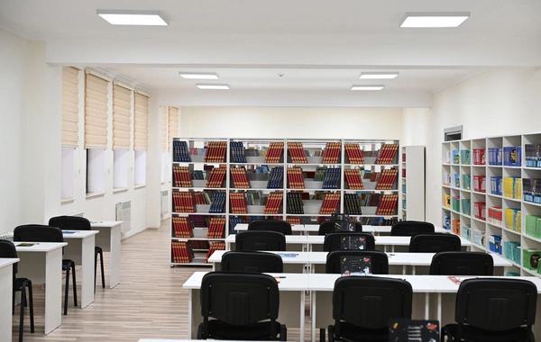 Prezident İlham Əliyev Şamaxı Avropa liseyinin yeni binasının açılışında iştirak edib