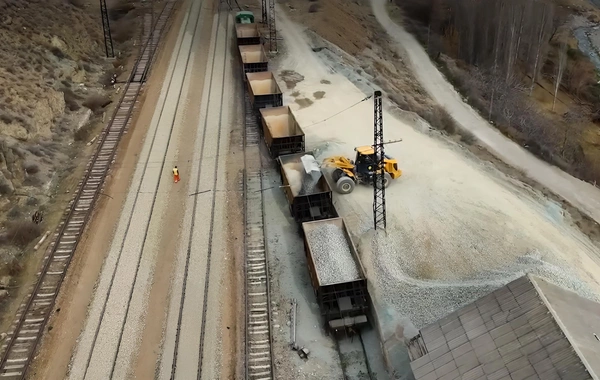 Alabaşlı-Qızılca dəmir yolu sahəsində əsaslı təmir işləri aparılıb