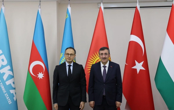 Cevdet Yılmaz Bakıda TÜRKPA Beynəlxalq Katibliyini ziyarət edib