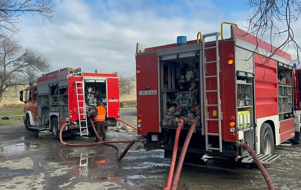 Bakıda obyekt YANIR