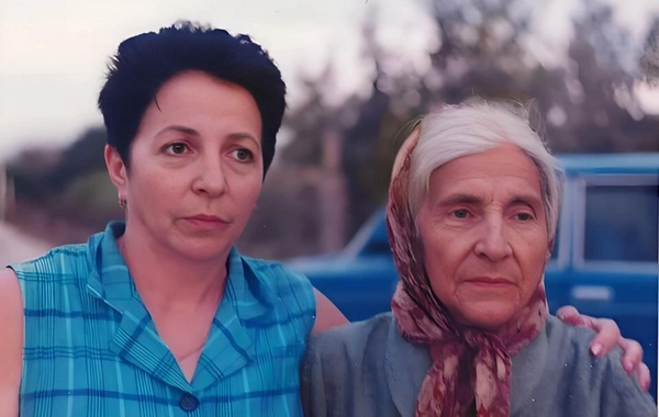 Mirvarid Dilbazinin qızı: "Efirdə utanmaz-utanmaz mahnını oxuyur, demir ki, bu sözləri kim yazıb..."