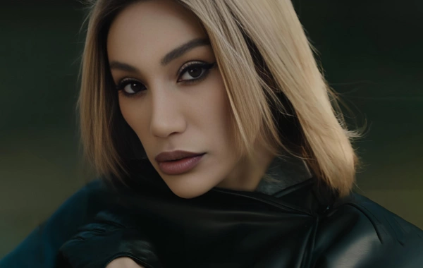 Röya Ayxan bu aktyorla Ayrılan adamlara çəkildi