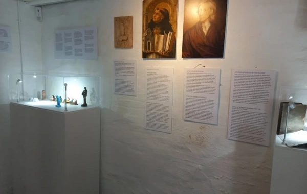 Divarlarına xoşbəxtliyin sirlərinin yazıldığı muzeydən REPORTAJ