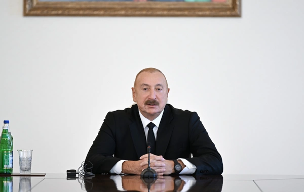 İlham Əliyev Bakıda keçirilən beynəlxalq konfransların iştirakçılarını qəbul edib