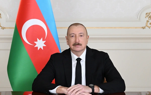 İlham Əliyev və birinci xanım Mehriban Əliyeva Buxara şəhərində Ark qalası ilə tanış olublar