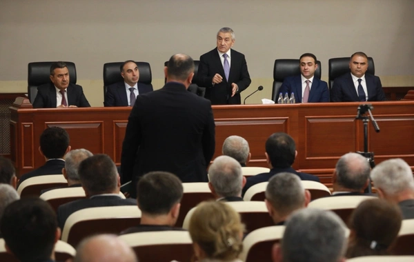 Paytaxt rayonlarında qışa hazırlığın vəziyyəti ilə bağlı müşavirə keçirilib