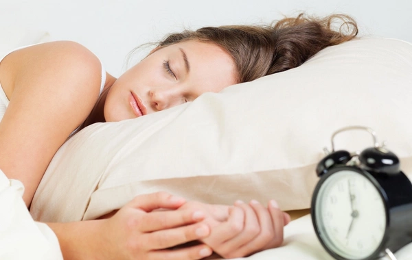 Yatarkən ehtiyatlı olun - Mütləq...