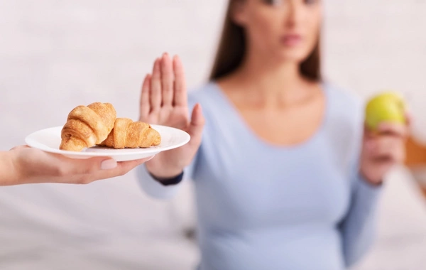 Врач назвал самый вредный и при этом популярный вариант завтрака