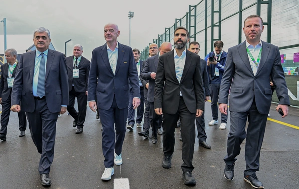 Bakıda rəsmilərin Hövsan Yarış Kompleksinə səfəri baş tutub