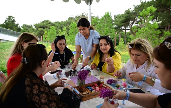 Leyla Əliyeva və Alona Əliyeva Xeyirxahlıq Festivalında iştirak ediblər
