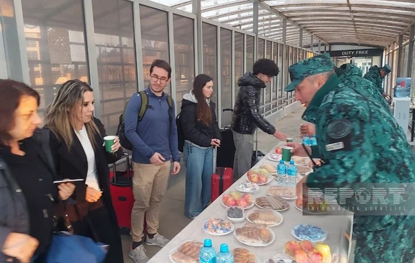 İtaliya səfirliyinin 45 nəfərlik heyəti Azərbaycan vasitəsilə İrandan təxliyə edilib