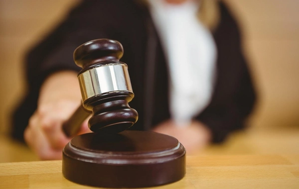 Konstitusiya quruluşuna qarşı çağırış etməkdə təqsirləndirilən şəxslərə cəza istənilib