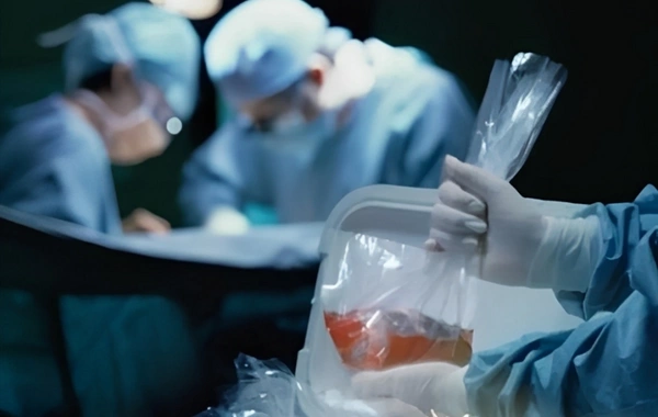 Dostlar arasında böyrək davası: Qardaş kimi ciyərimi də verərəm