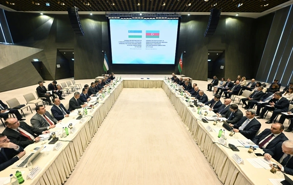 Mikayıl Cabbarov Özbəkistanın investisiya, sənaye və ticarət naziri Laziz Kudratovla görüşüb