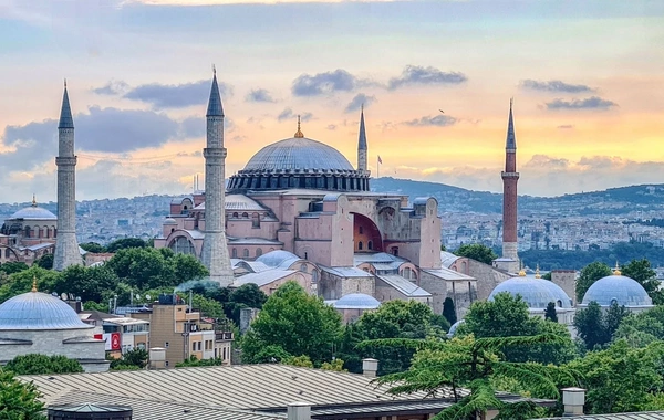 İstanbulda Azərbaycan məktəbi yaradılacaq