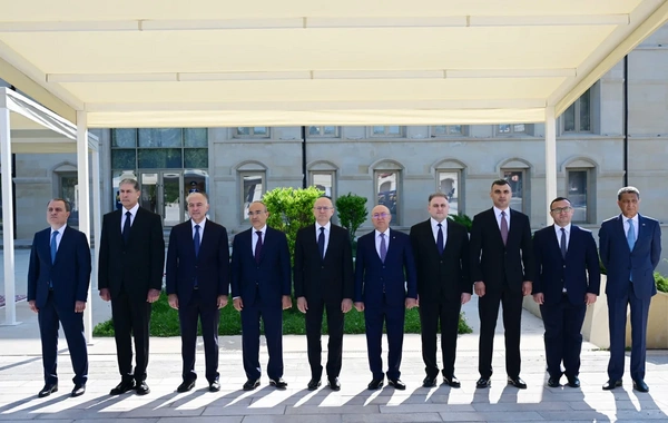 In Shusha, the official welcoming ceremony for Peter Pellegrini was held