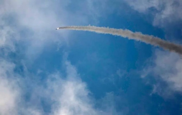 İran İsrail HHQ-nin Təl-Nof bazasına zərbələr endirib