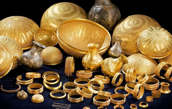 İspaniyada Yerə aid olmayan xəzinə tapılıb