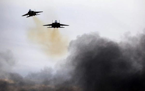 İsrail Beyrutun mərkəzinə hücum etdi