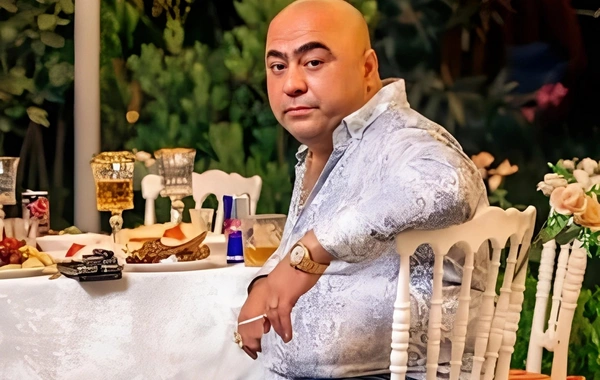 Vüsal 300 kimi tanınan iş adamı ev dustaqlığına buraxılıb