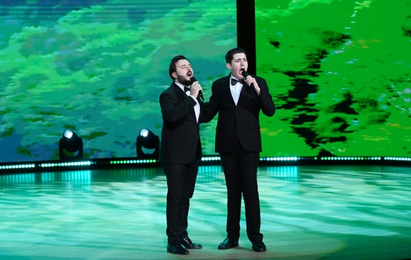 Leyla Əliyeva və Alyona Əliyeva  mükafatlandırma mərasimində iştirak ediblər