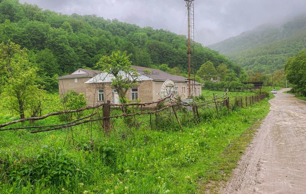 "Qərbi Azərbaycanın yaddaş yerləri": Yalnız soydaşlarımızın yaşadığı Bəriabad kəndi necə erməniləşdirilib?