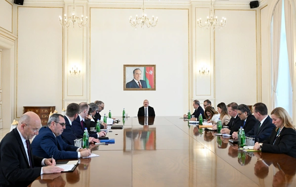 Prezident İlham Əliyev NATO nümayəndə heyətini qəbul edib